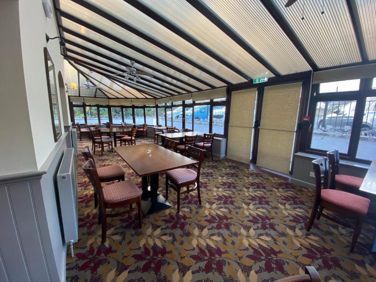 The Clovenfords Hotel 外观 照片